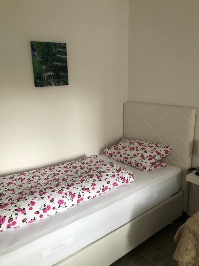 Gaestehaus Glock Marbach am Neckar Bagian luar foto