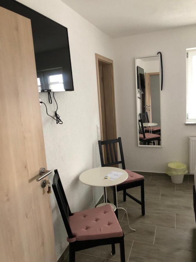 Gaestehaus Glock Marbach am Neckar Bagian luar foto